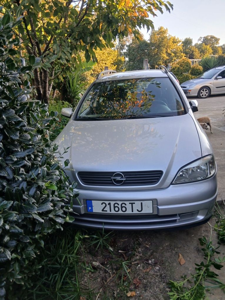 Opel astra avariado motor