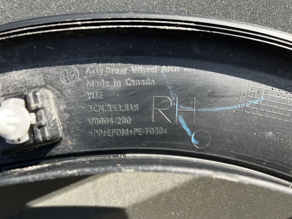 Volkswagen atlas накладка/розширювач арки