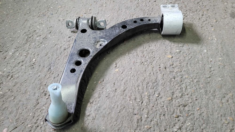 Opel Astra K V Wahacz lewy przód oryginalny