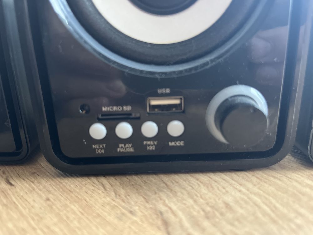 Głosniki 2.1 radio usb bluetooth