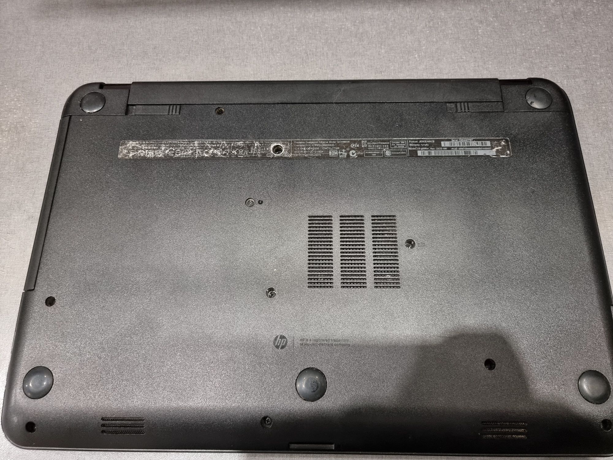 HP 15-g008sr AMD A8-6410