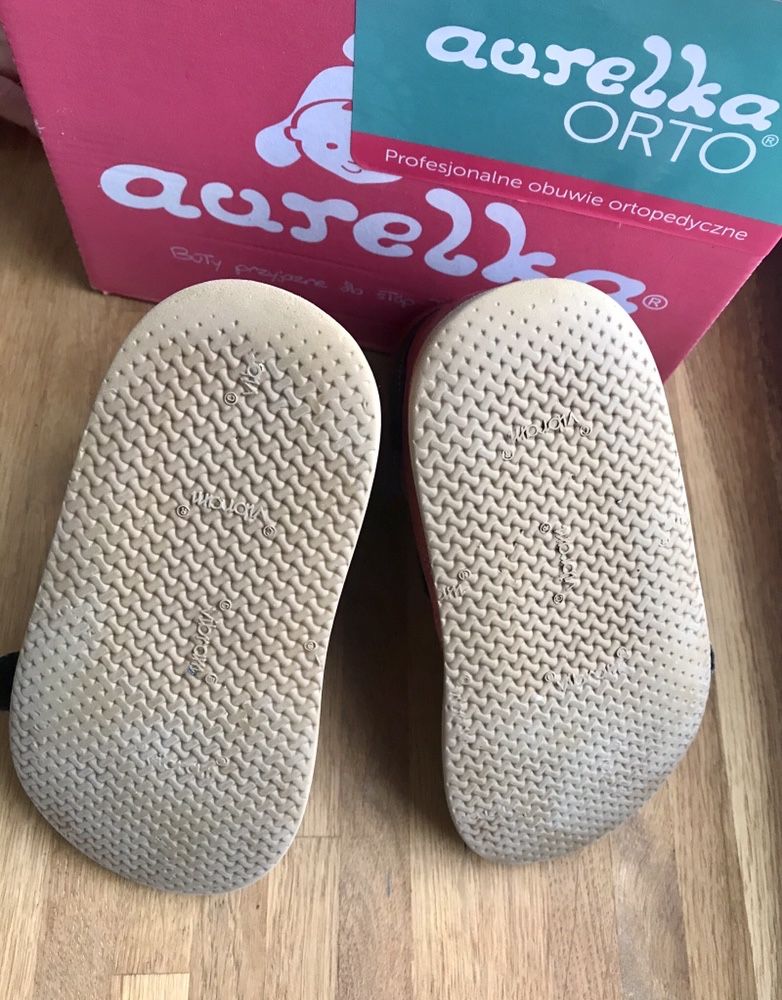 Buty ortopedyczne Aurelka Orto rozmiar 24 klin przyśrodkowy 7 mm