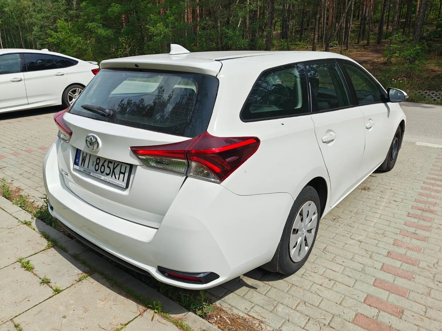 Toyota Auris Salon PL, serwis ASO