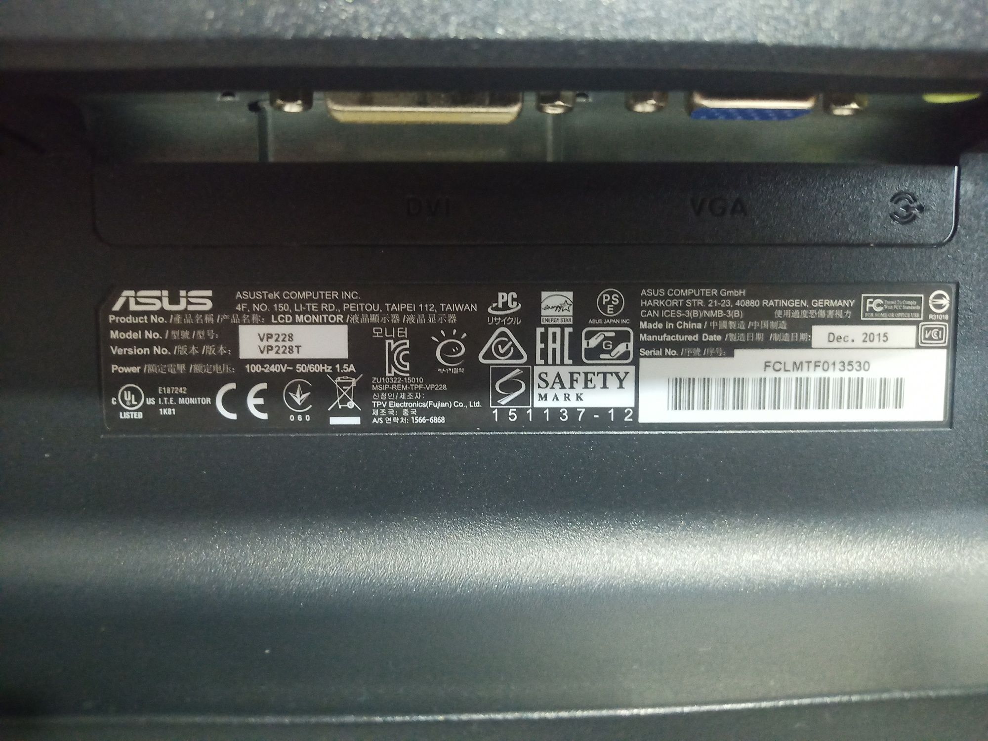 2 Monitores Asus VP228, 21.5 polegadas