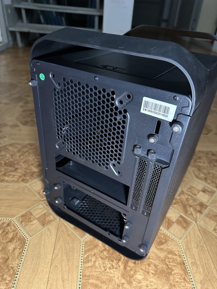 Корпус ПК BitFenix Prodigy