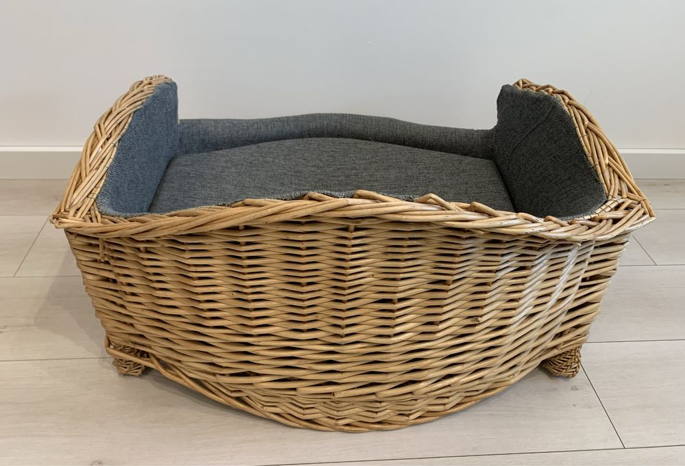 Urocze legowisko, kanapa, sofa dla psa