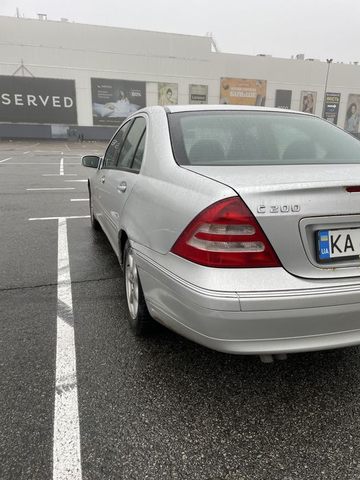 Mercede Benz c200 w203 2000рік 2.0компрессор