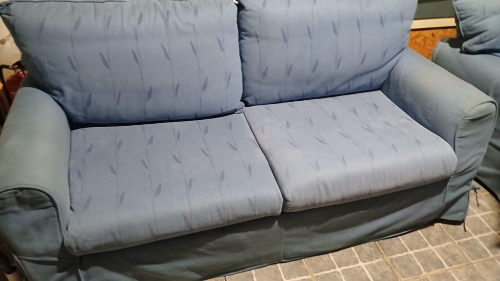 Vendo conjunto sofás 2 e 3 lugares