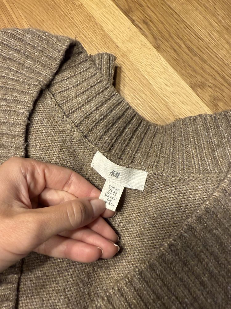 Sweter brązowy H&M XS