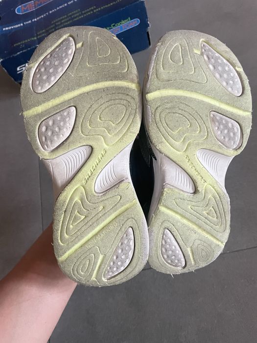Кросівки skechers 32 розмір