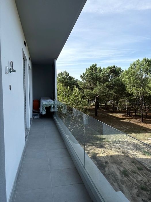 Fantástico Apartamento ,T2  com arrecadação e parqueame