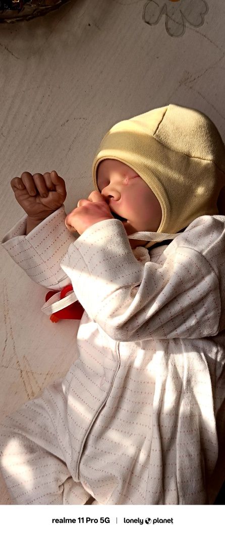 Okazja! Prześliczna lalka reborn noworodek  47 cm.