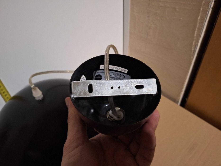 Czarna lampa wiszącą Inspire Tamen