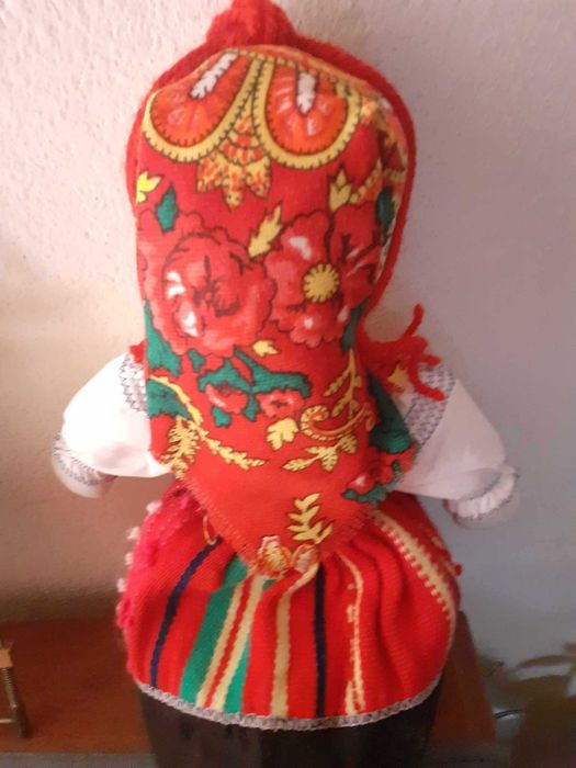 Boneca minhota artesanal em pano (30cm +/-)