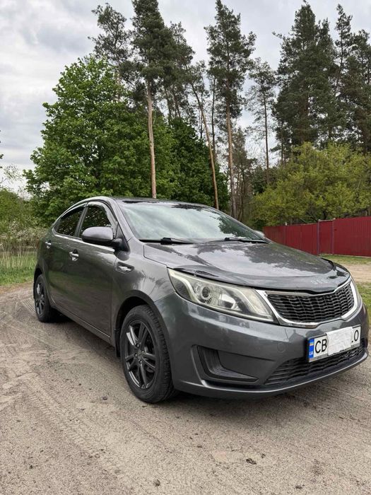 KIA RIO 2013 року