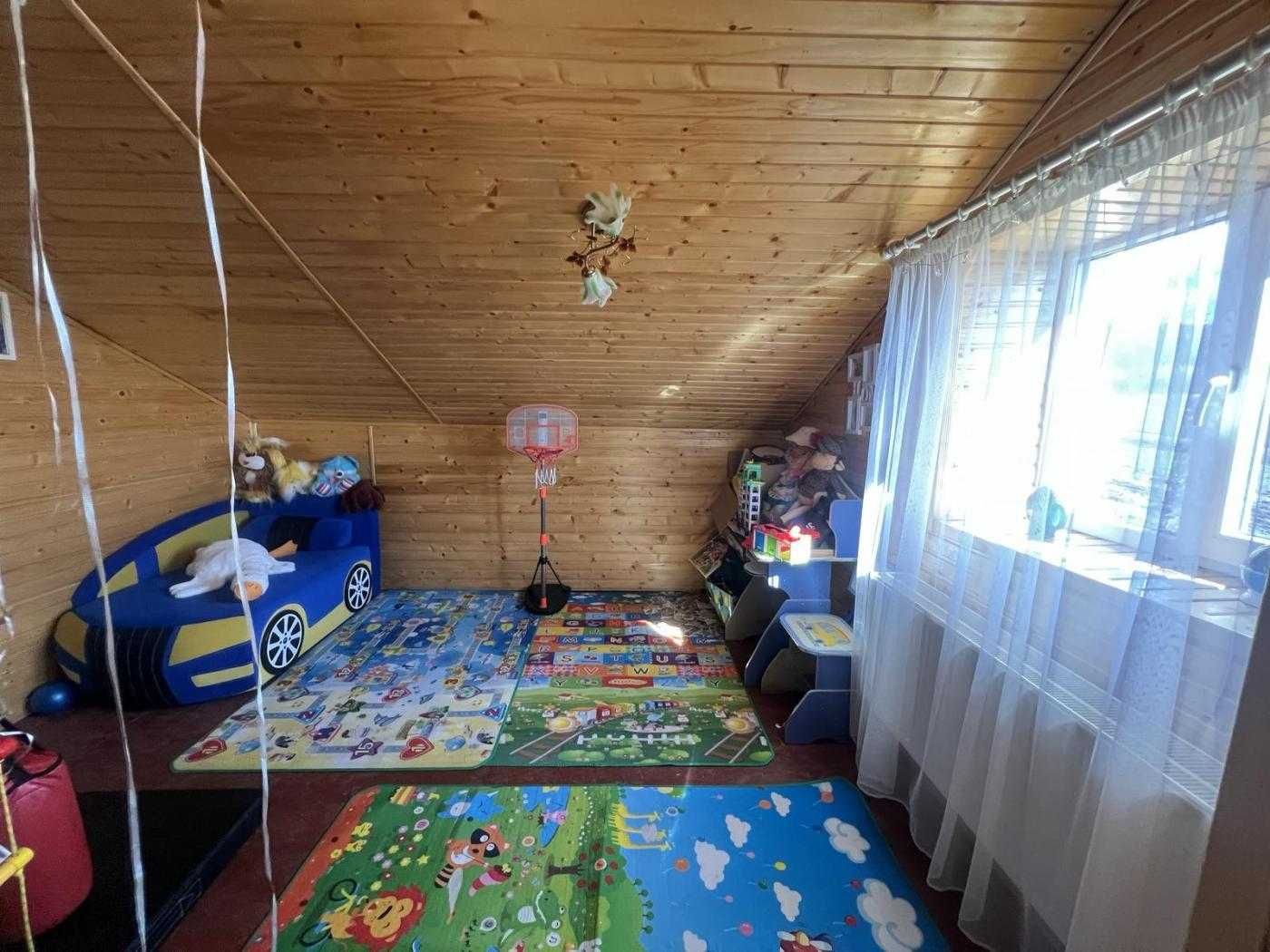 Продаж будинку з ремонтом у с. Бібрка