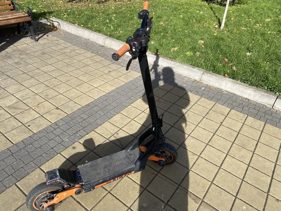 Продам самокат kukirin g3