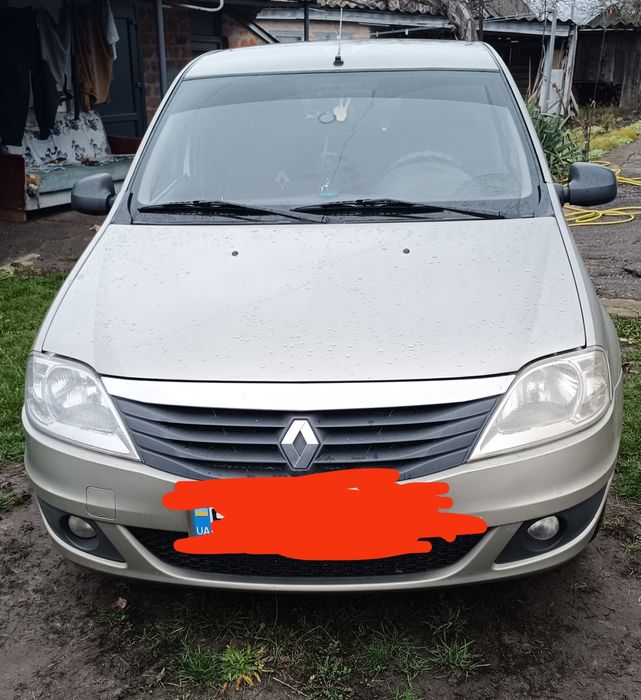 Рено логан 2011р