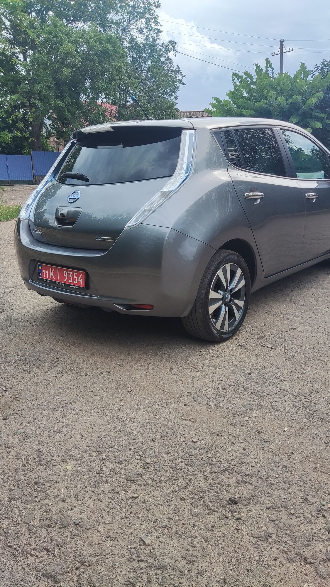 Продам Nissan leaf Tekna