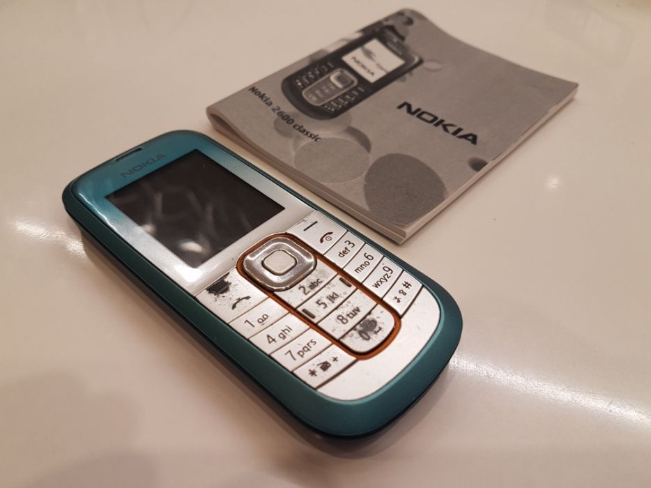 Nokia 2600 classic oldschool kolorowy zestaw 2x obudowa oryginal