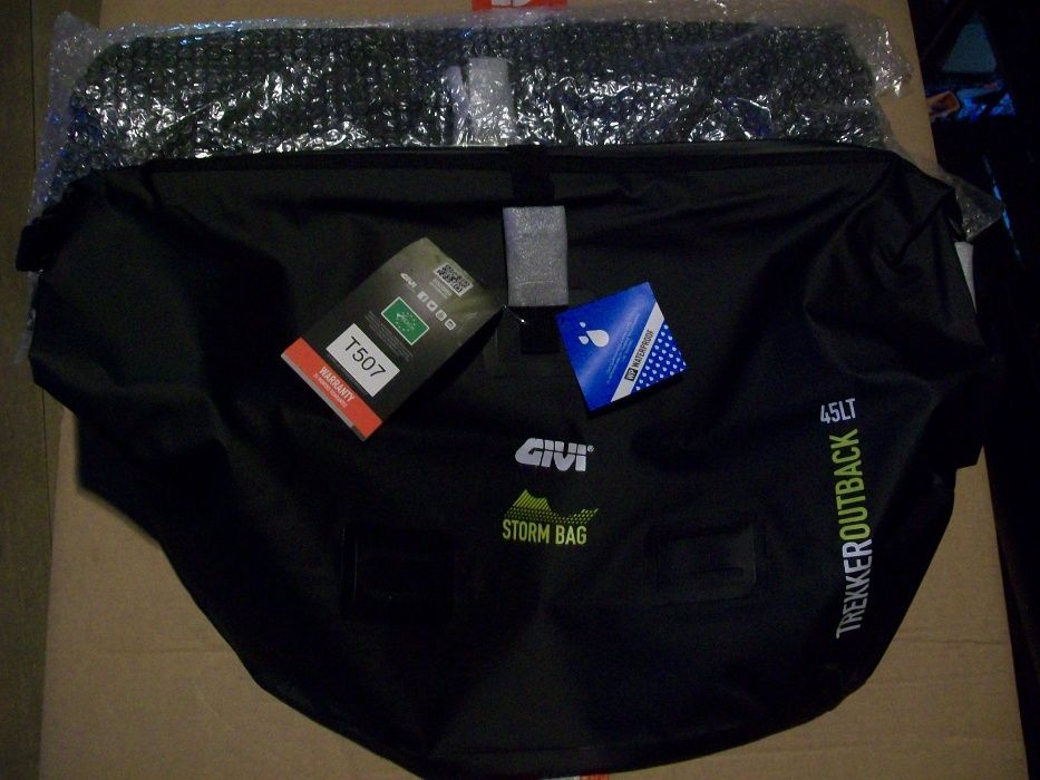 T507 Torba 45L 100% wodoodporna GIVI czarna , wewn./zewn. do OBKN48