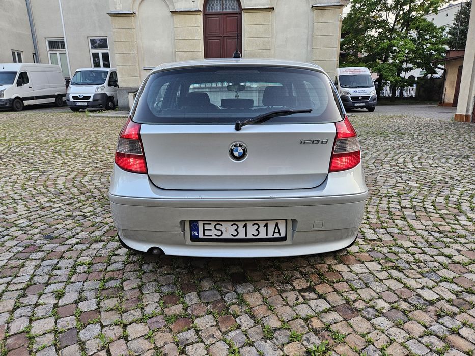 Bmw 120D automat. Rozrząd z przodu. Bogate wyposażenie.