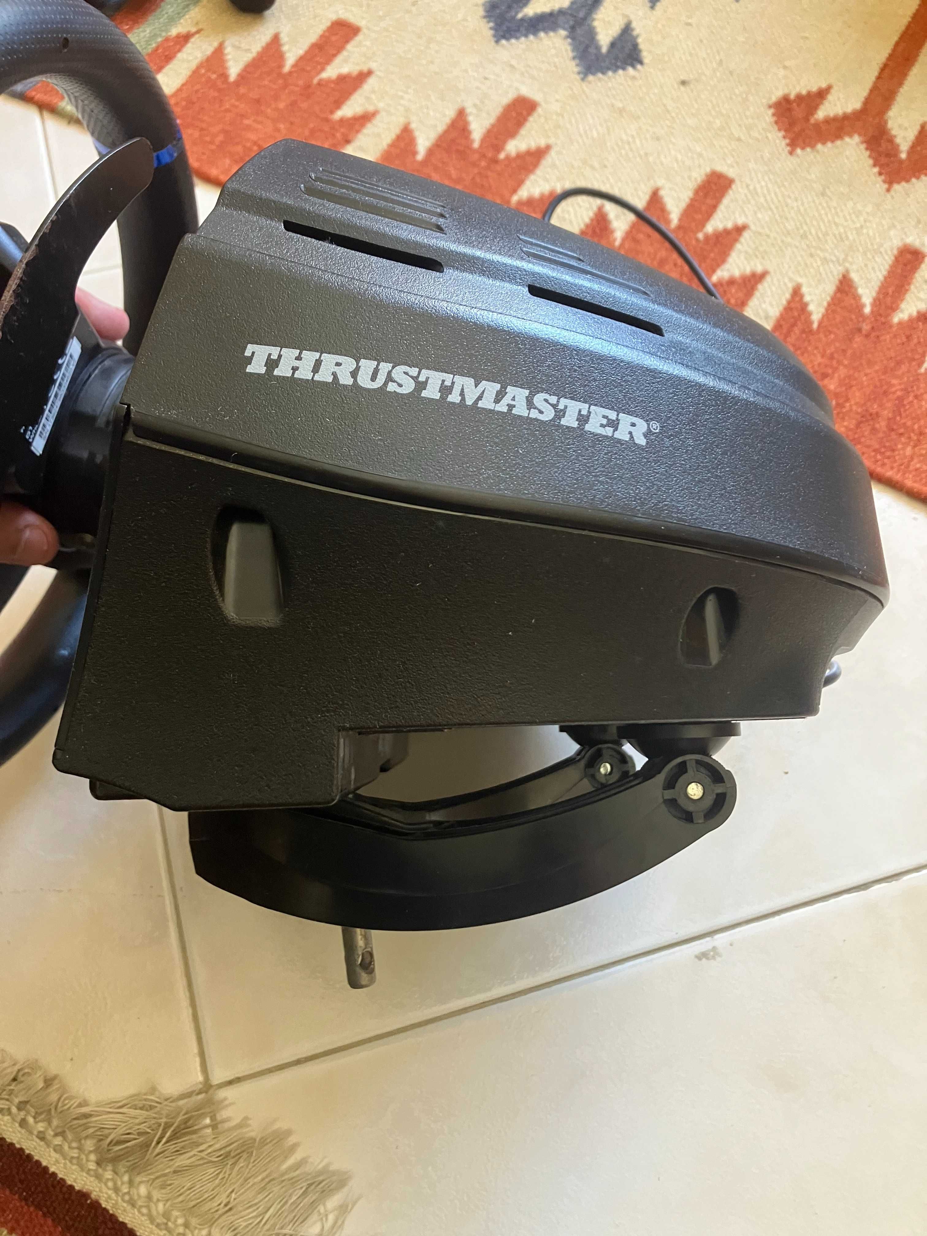 Volante T300 e Pedais T-LCM | Thrustmaster