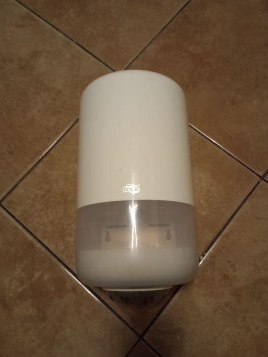 Tork dozownik do papieru