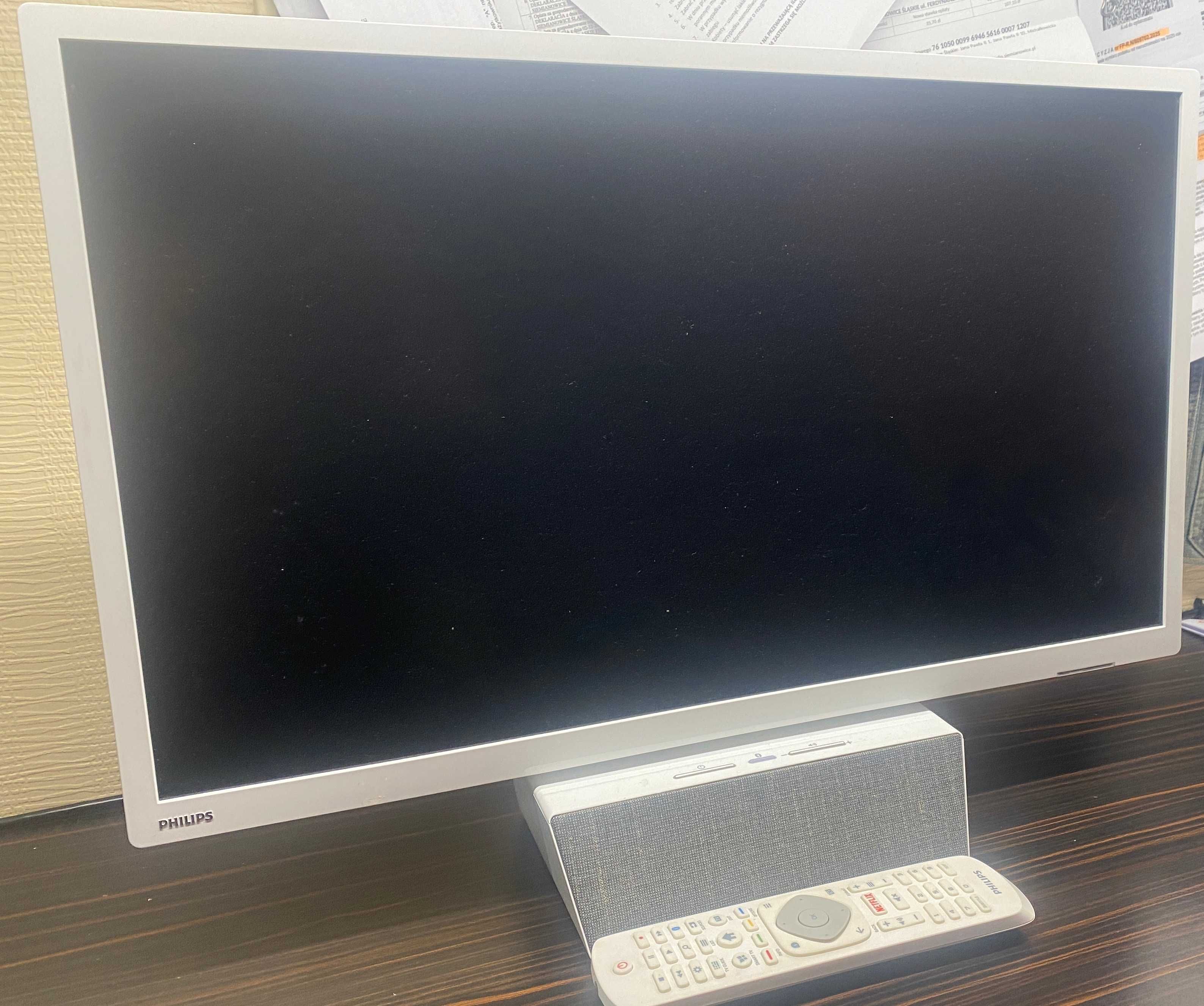 Philips telewizor monitor HD  model 24 PF55863/12