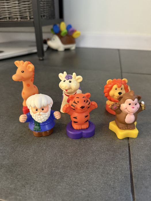 Ноїв ковчег ковчег ноя  фінурки ной жираф мавпа