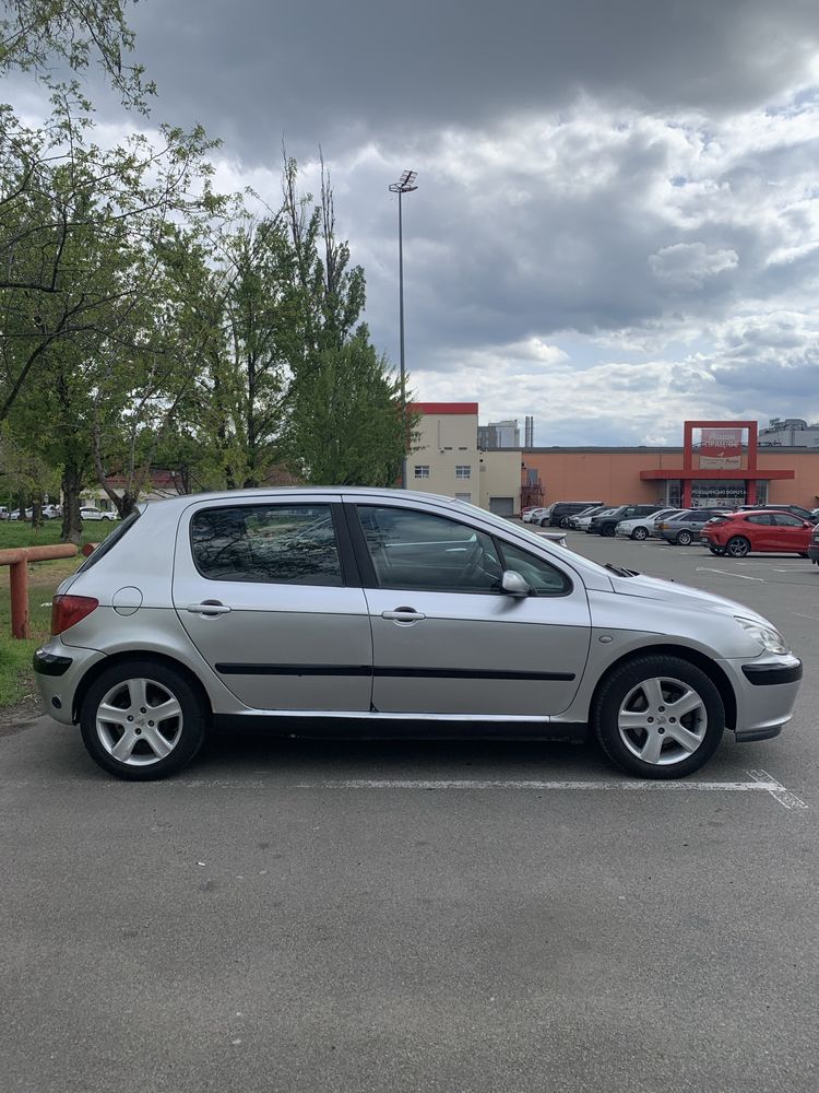 Продам Peugeot 307 на газу