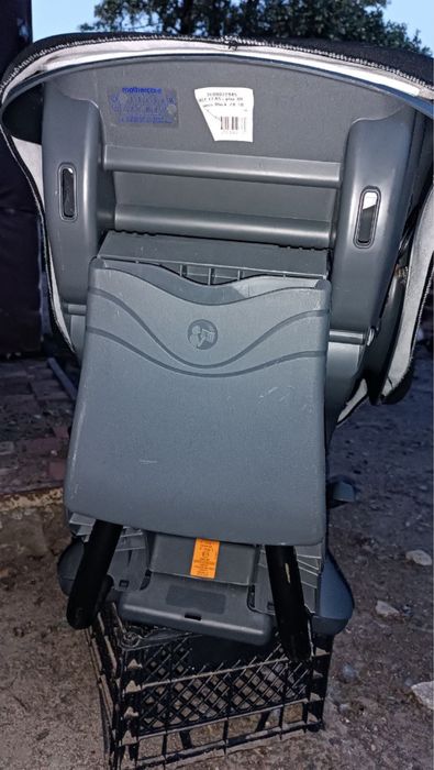 Автокрісло Britax romer