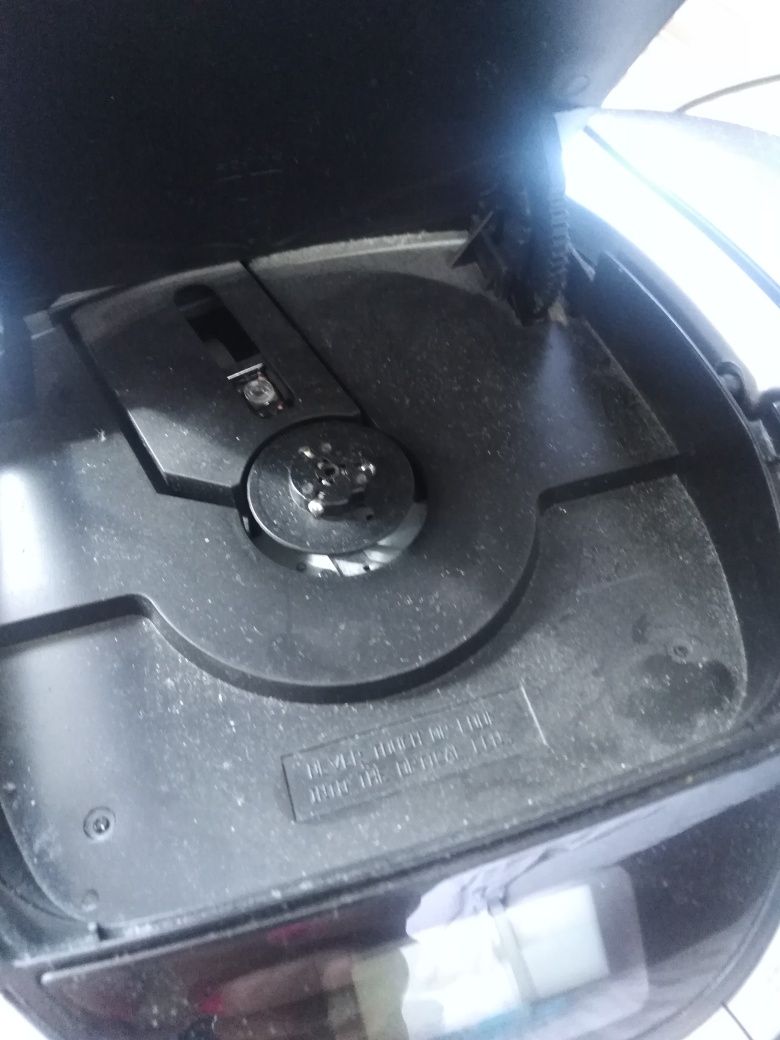 Radio z wejściem na płyty i usb
