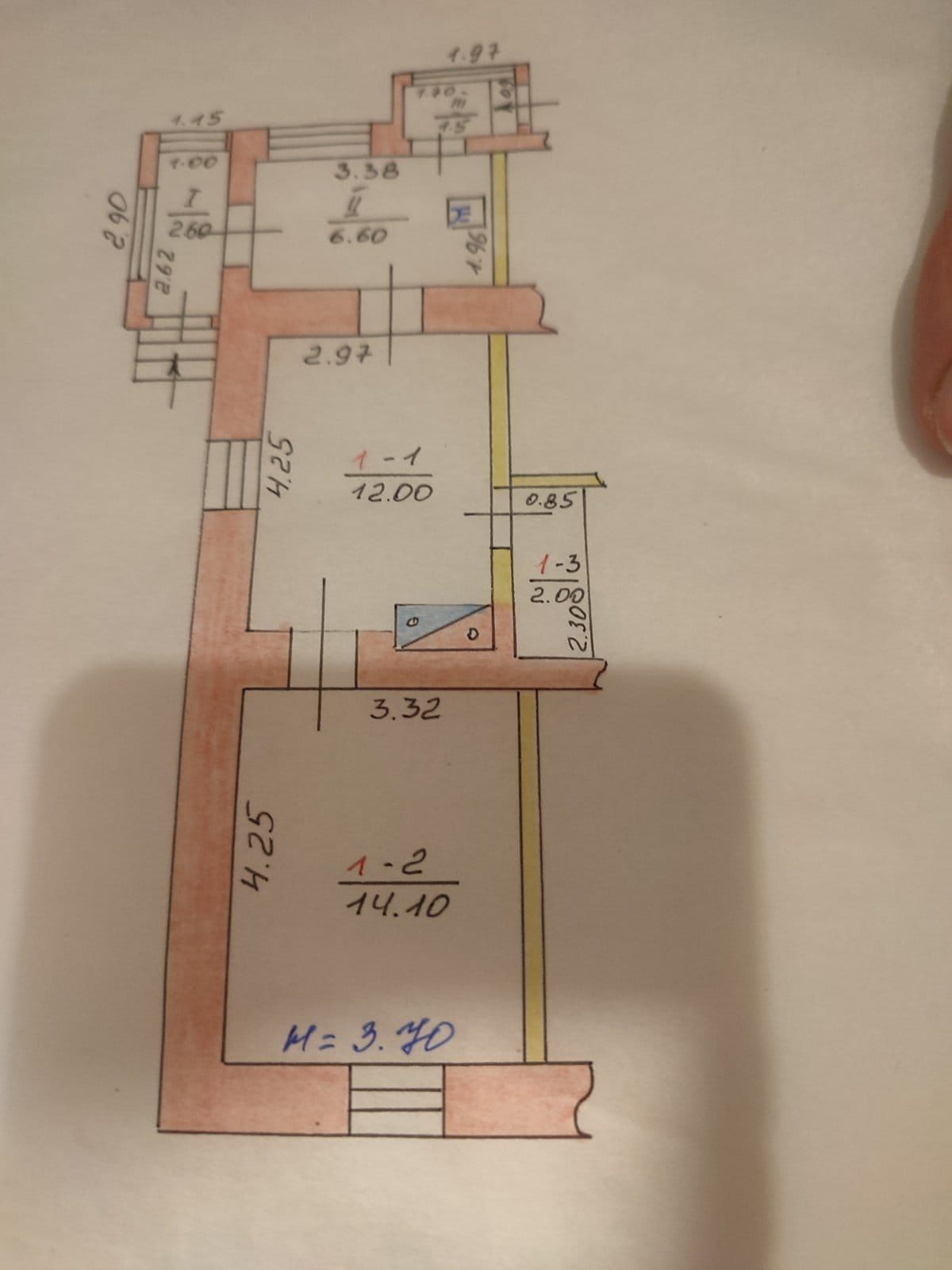 Продам часть дома в центре Люботина