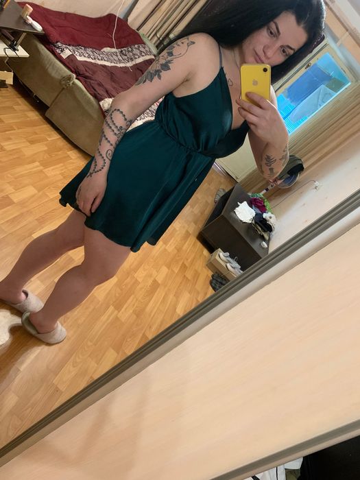 Продам шелковое платьеце