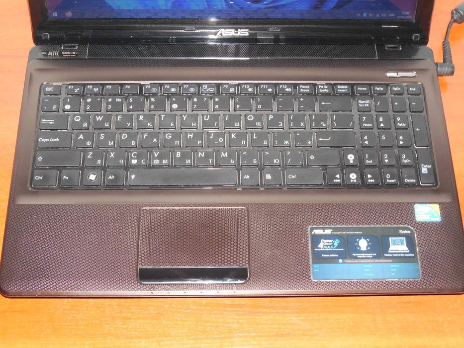 Игровой Ноутбук Asus K52J - 15,6" - 4 Ядра - Core i5 - Ram 4Gb - Идеал