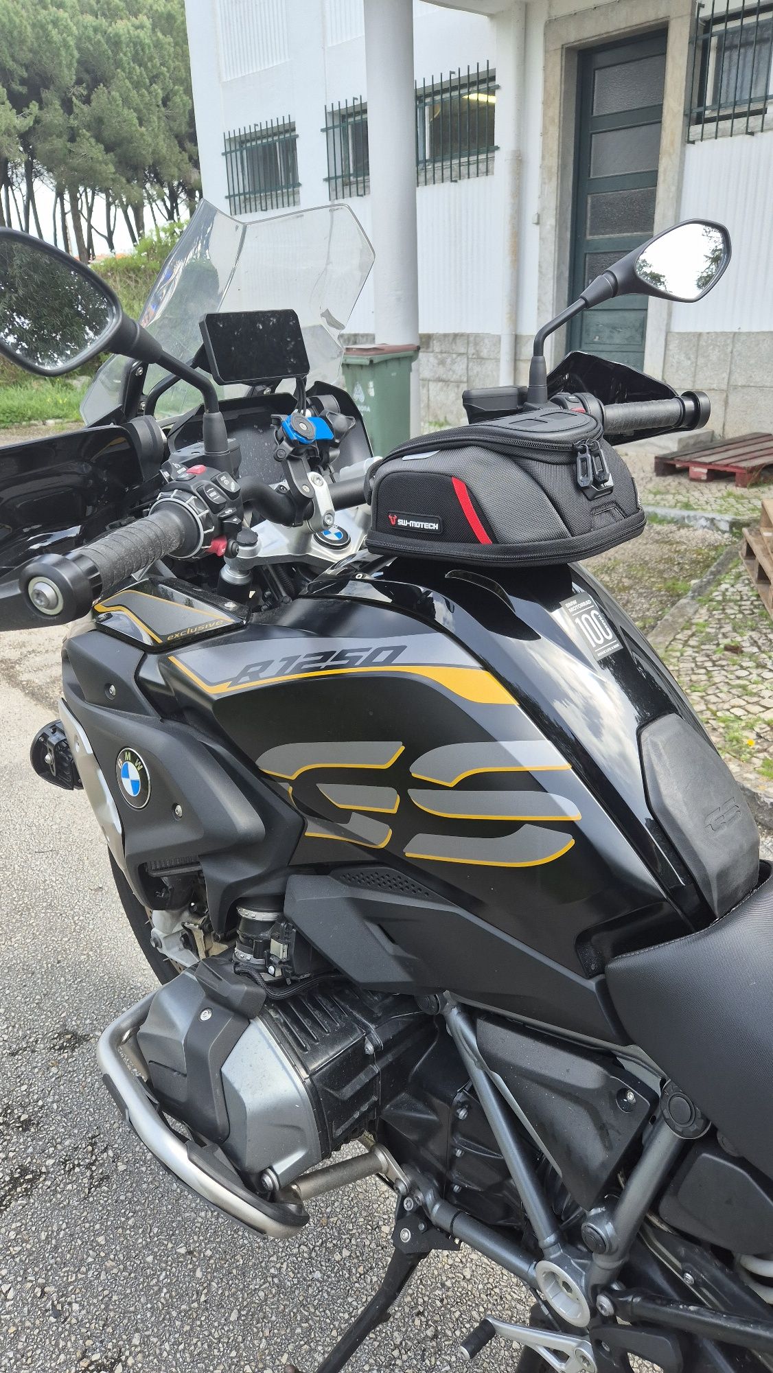 BMW 1250 GS "Exclusive 100anos"