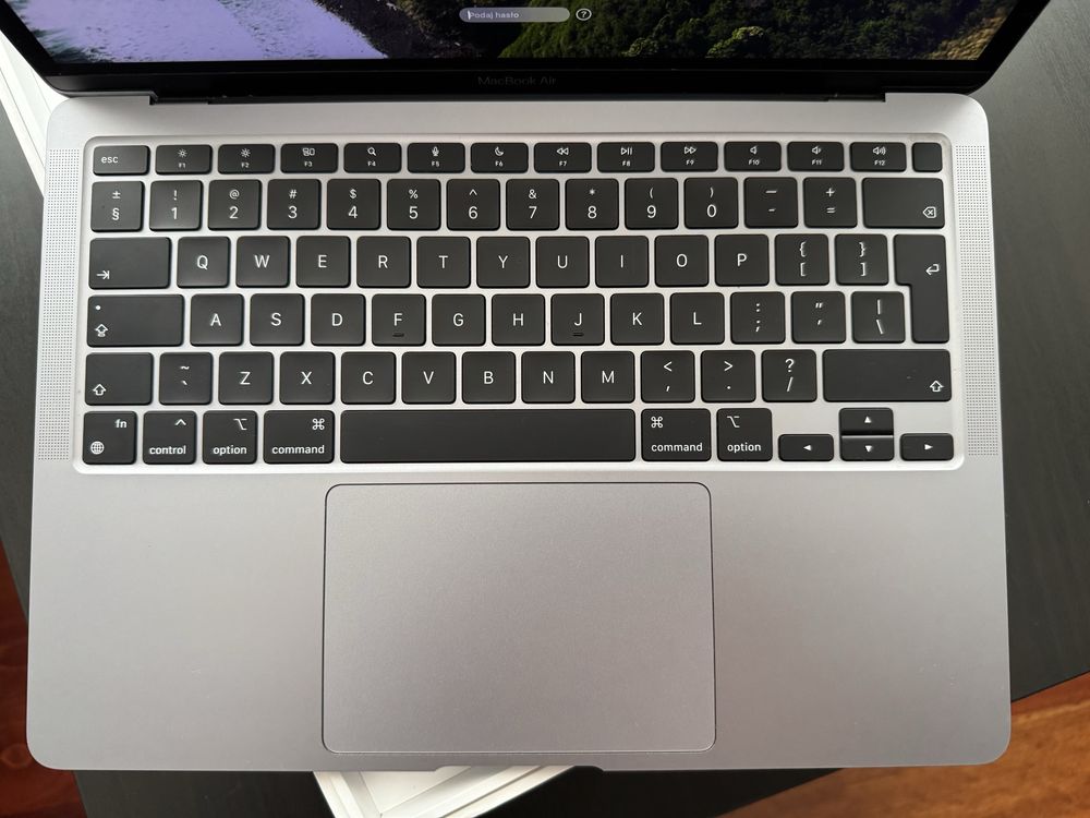 Apple Macbook Air M1 13,3 " 2022 8 GB/256 GB szary Stan Idealny !!!