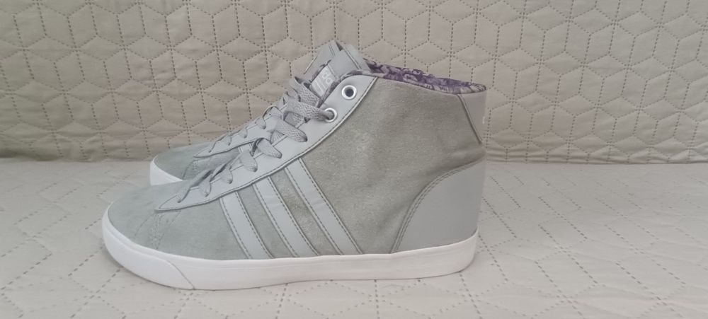 Кросівки хайтопи ADIDAS, 42 р., 26,5-27 см