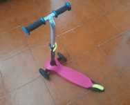 Trotinete de 3 rodas da Decathlon