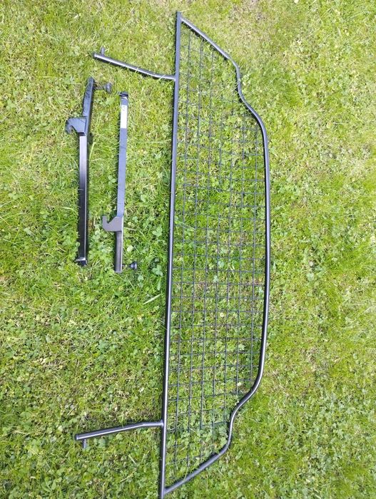 Перегородка,решотка багажника шкода октавія А5