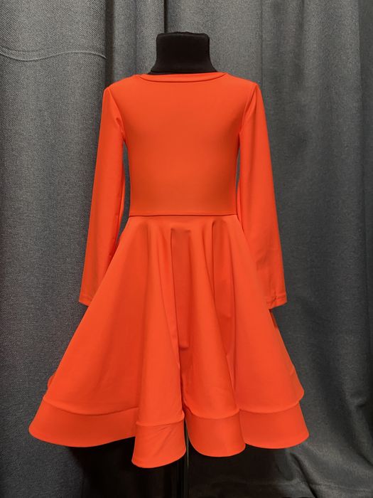 Бейсик, плаття для бальних танців