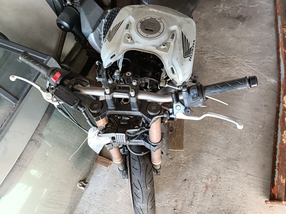 Części dokumenty  rama honda CB 650 RA 2021 rok