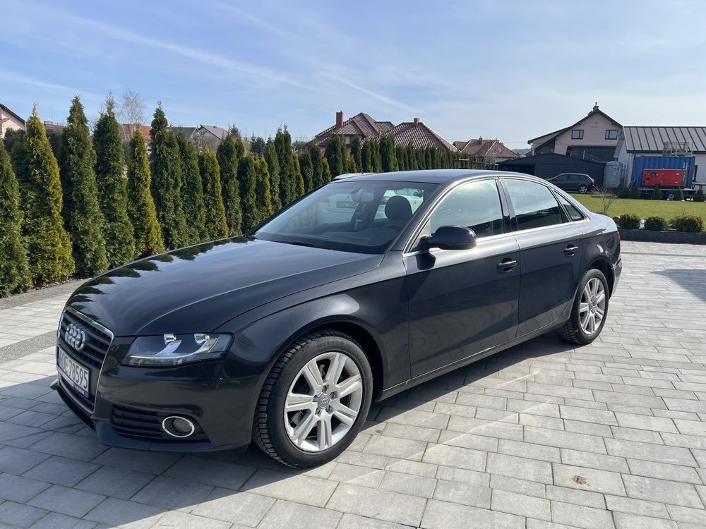 Audi A4B8 2010r Sedan