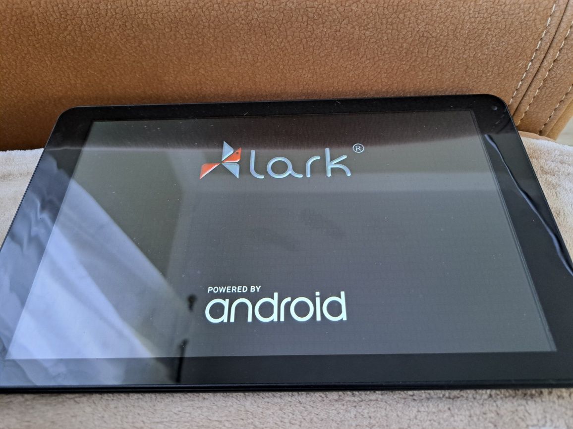 Tablet Lark Ultimate X4 10.1 3G-IPS