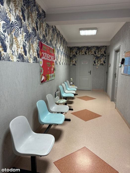 Sprzedam lokal użytkowy w centrum Buska