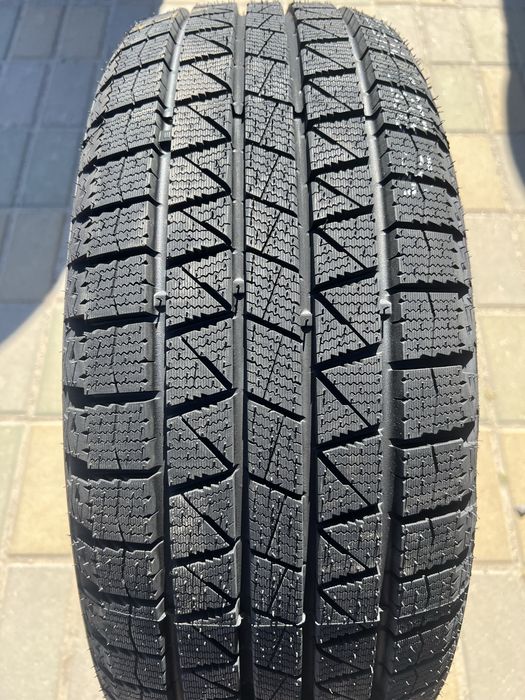Шини 215/55/17 нові‼️;Aplus;25рік‼️зимові;резина складR17