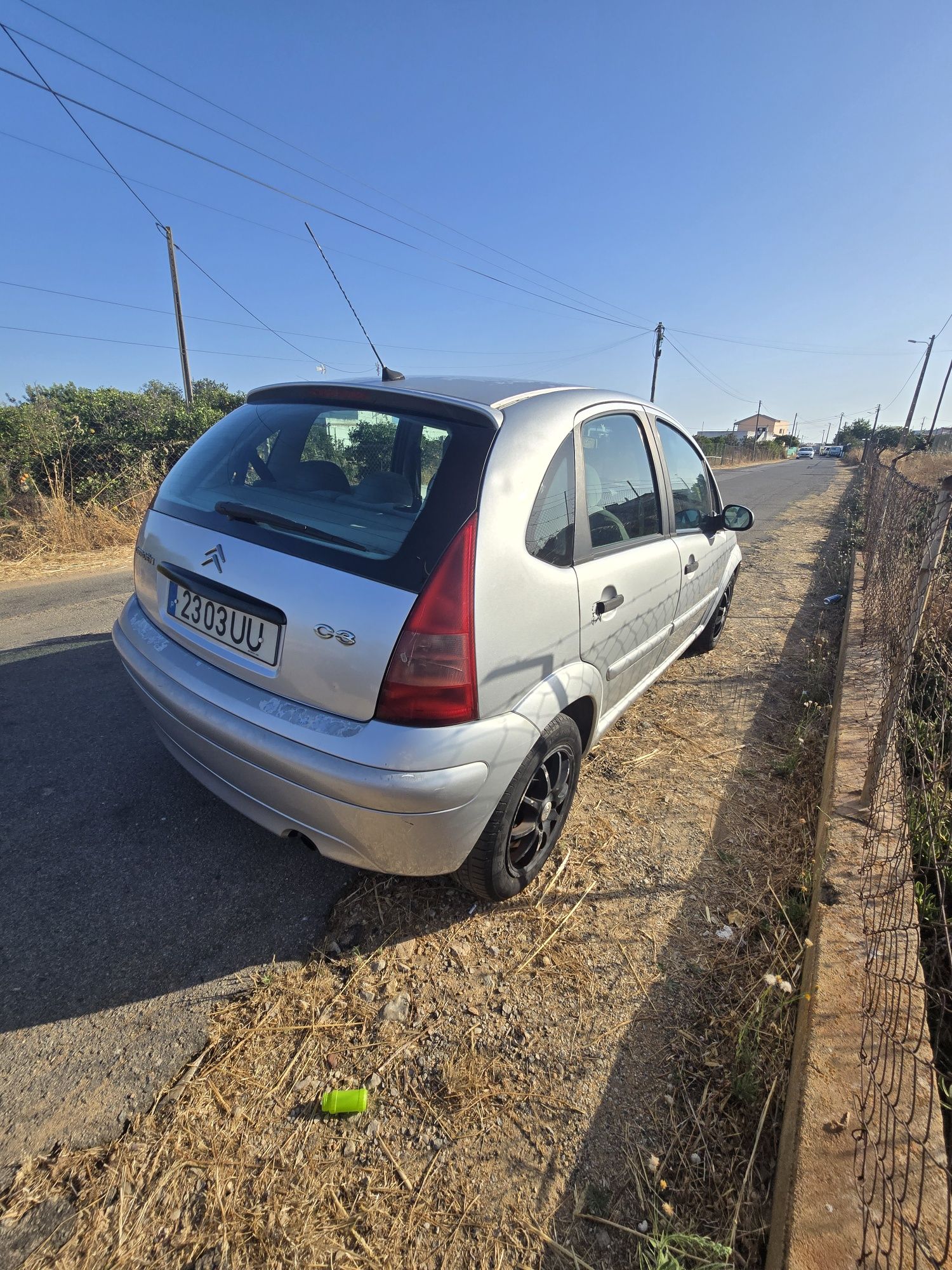Citroën C3 1.4 HDi 90cv – 2003 | 179.000km | Ar Condicionado