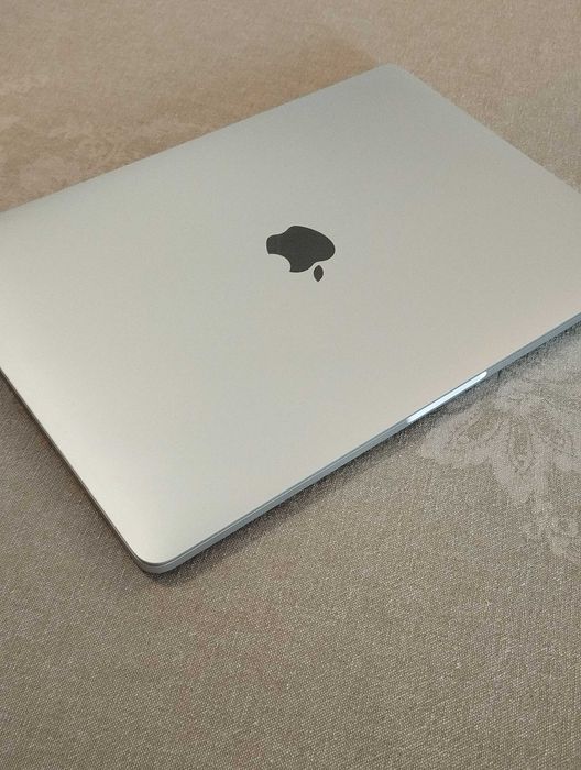Óptimo MacBook Pro 13” 2019