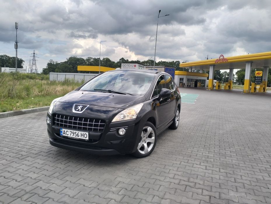 Продаж авто  Пежо 3008.2010 рік.Автомат.